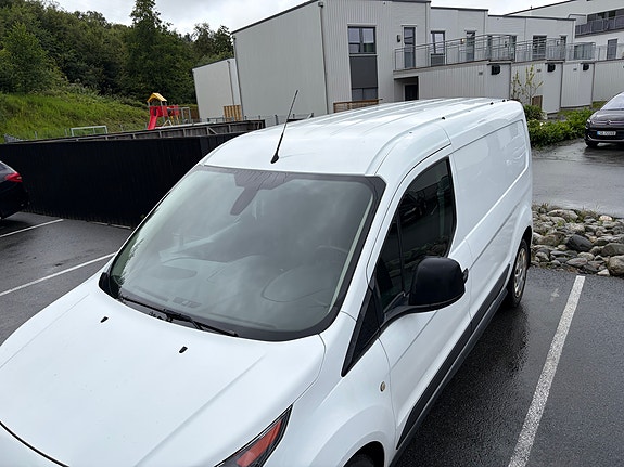 Ford Transit Connect 6 of 19