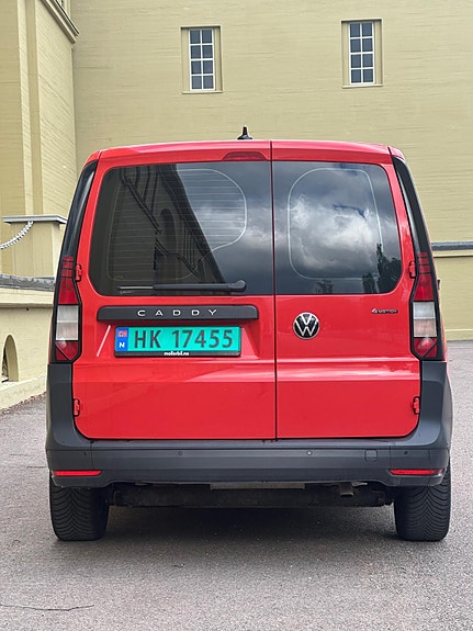 Volkswagen Caddy Maxi 12 of 30