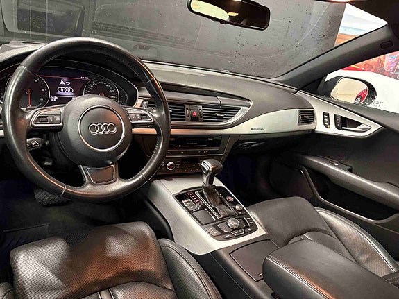 Audi A7 12 of 30