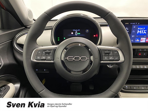 Fiat 600e 10 of 25
