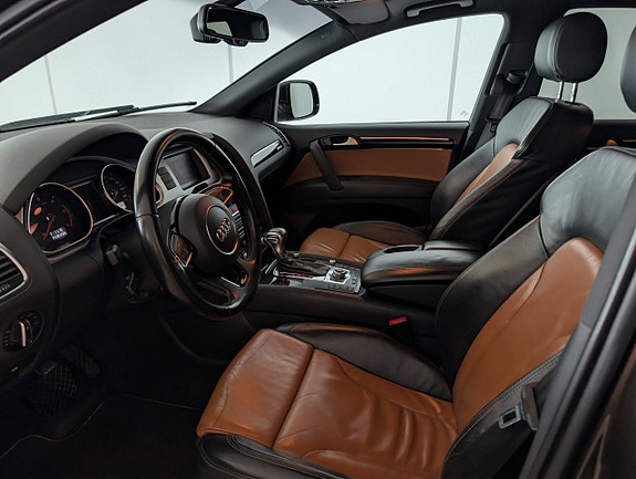 Audi Q7 6 of 30