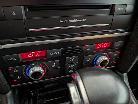 Audi Q7 27 of 30