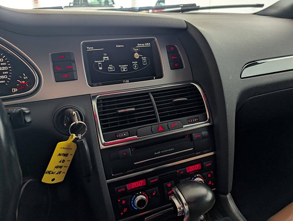 Audi Q7 21 of 30