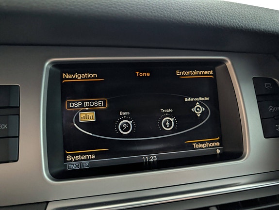 Audi Q7 25 of 30