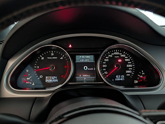 Audi Q7 28 of 30