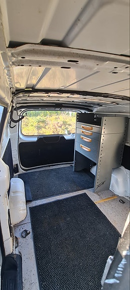 Hyundai H-1 18 of 24