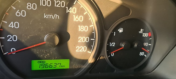 Hyundai H-1 22 of 24