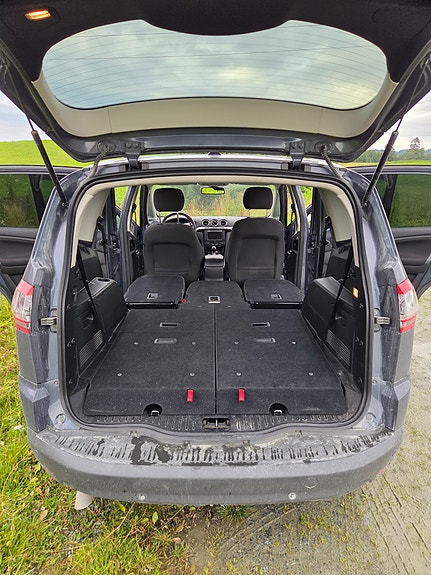 Ford S-MAX 12 of 20