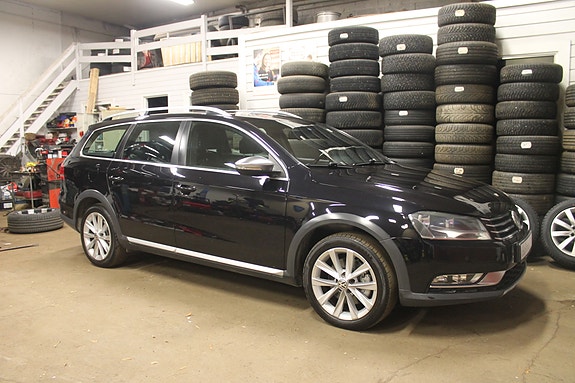 Volkswagen Passat Alltrack 10 of 19