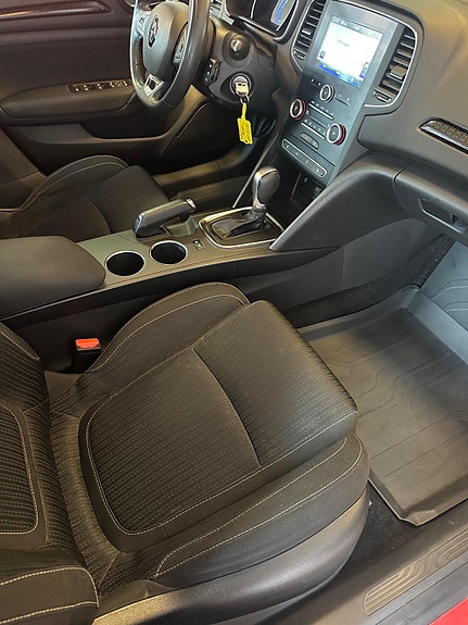 Renault Megane 15 of 30