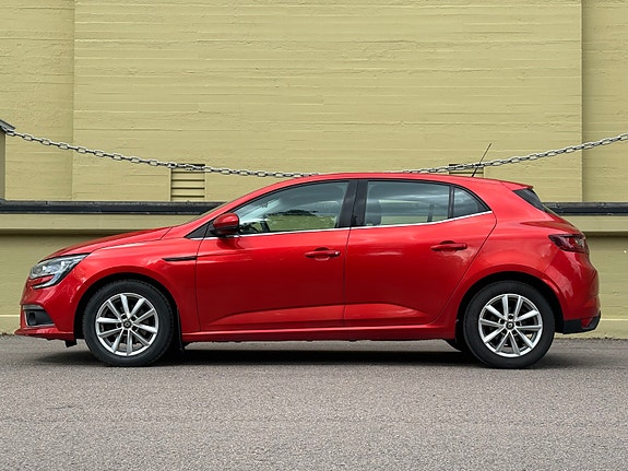 Renault Megane 10 of 30