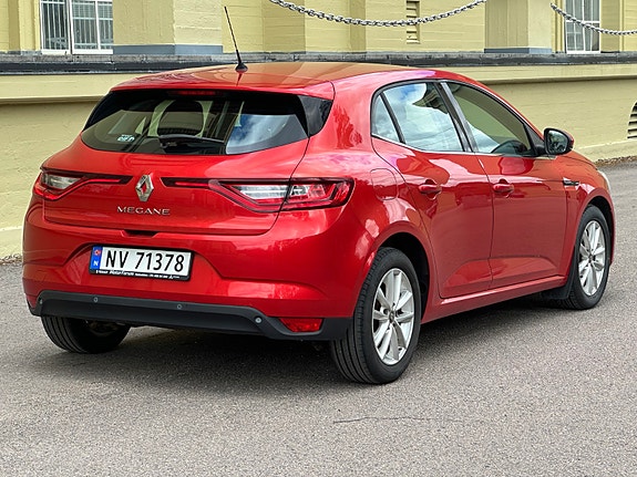 Renault Megane 6 of 30