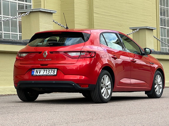 Renault Megane 5 of 30