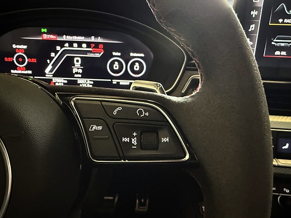 Audi RS5 26 of 30