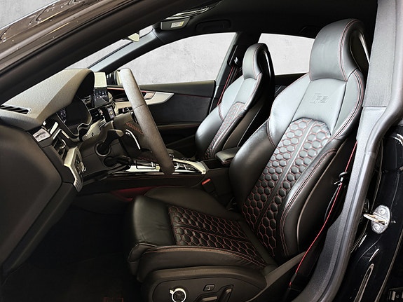 Audi RS5 16 of 30