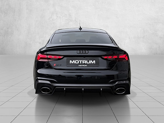 Audi RS5 6 of 30