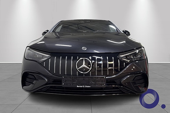 Mercedes-Benz EQE43 8 of 28