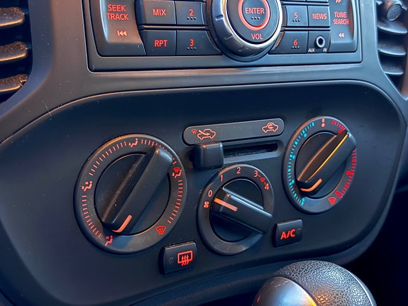 Nissan Juke 11 of 17