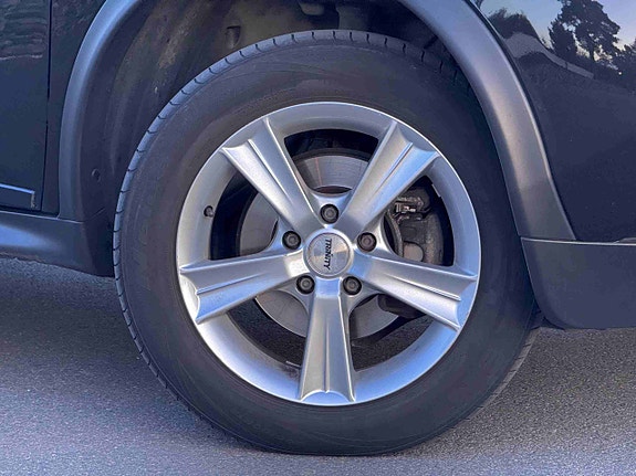 Nissan Juke 4 of 17
