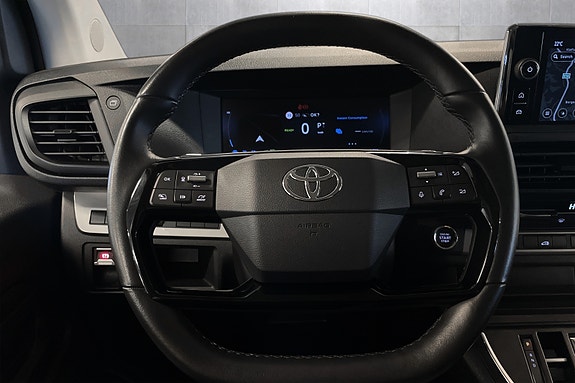 Toyota Proace 19 of 19