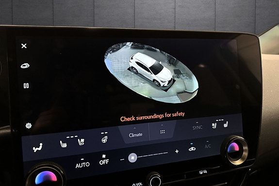 Lexus NX450h 23 of 24