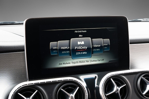 Mercedes-Benz X250 d 16 of 28