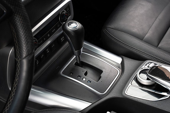 Mercedes-Benz X250 d 13 of 28