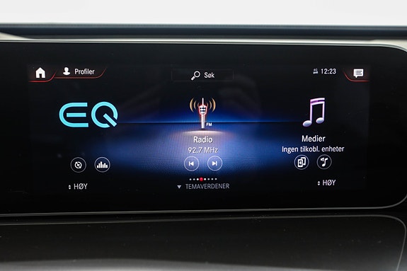 Mercedes-Benz EQC400 29 of 30