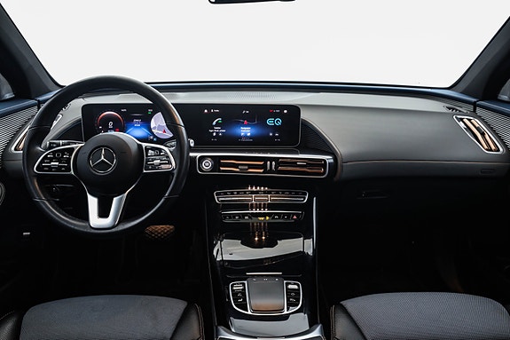 Mercedes-Benz EQC400 15 of 30