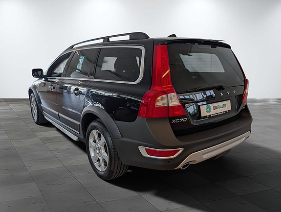 Volvo XC70 4 of 30