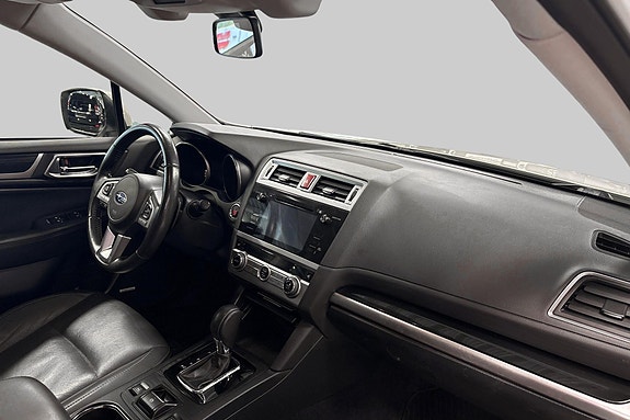 Subaru Outback 17 of 30