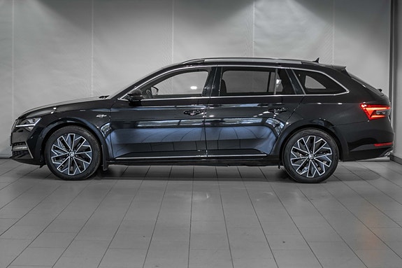 Skoda Superb 4 of 30