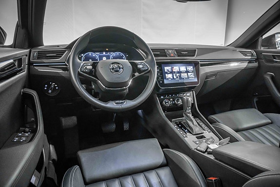 Skoda Superb 26 of 30