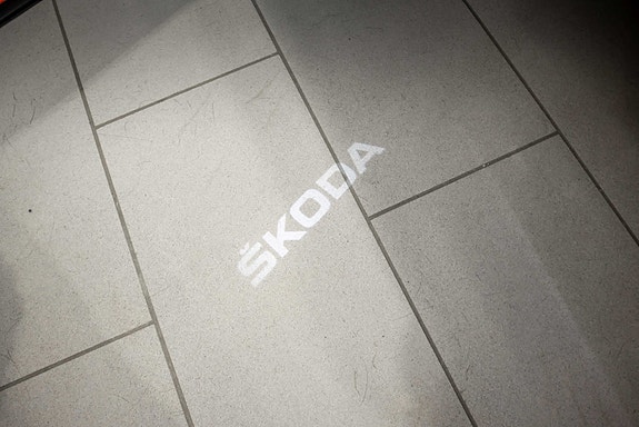 Skoda Superb 23 of 30