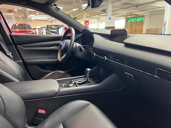 Mazda 3 25 of 27