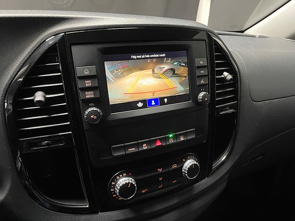 Mercedes-Benz Vito 16 of 18
