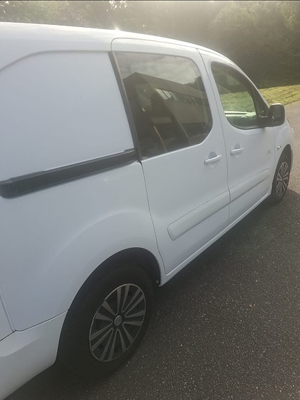 Peugeot Partner 6 of 15