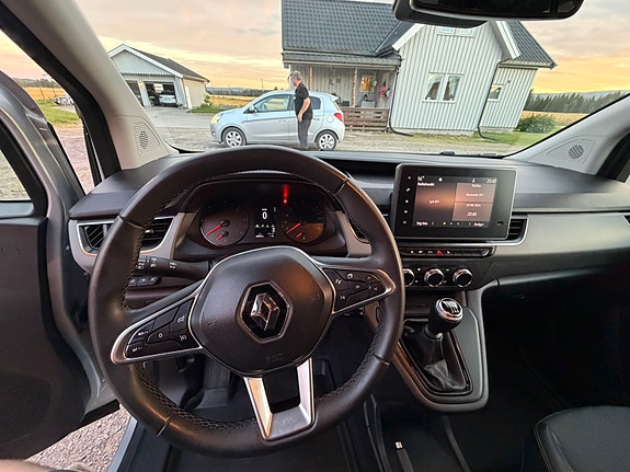 Renault Kangoo 10 of 18