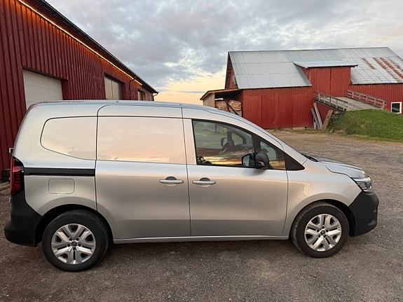 Renault Kangoo 12 of 18