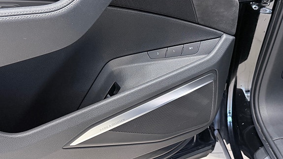 Audi e-tron Sportback 15 of 30