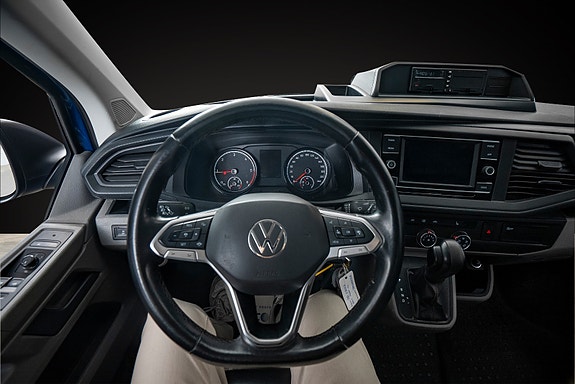 Volkswagen Transporter 12 of 25