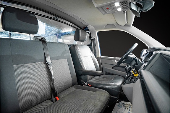 Volkswagen Transporter 24 of 25
