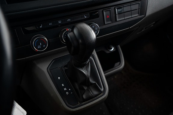 Volkswagen Transporter 17 of 25