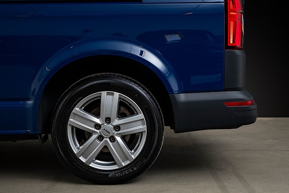 Volkswagen Transporter 6 of 25