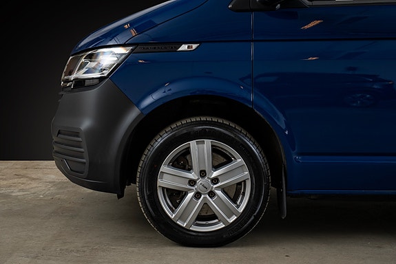Volkswagen Transporter 4 of 25