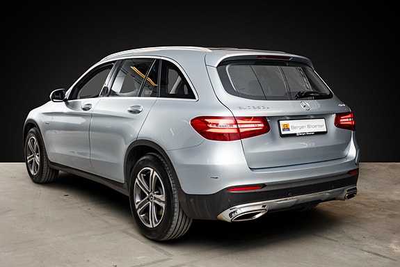 Mercedes-Benz GLC350 e 7 of 25