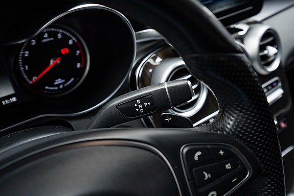 Mercedes-Benz GLC350 e 16 of 25