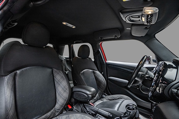 MINI Cooper S 24 of 24