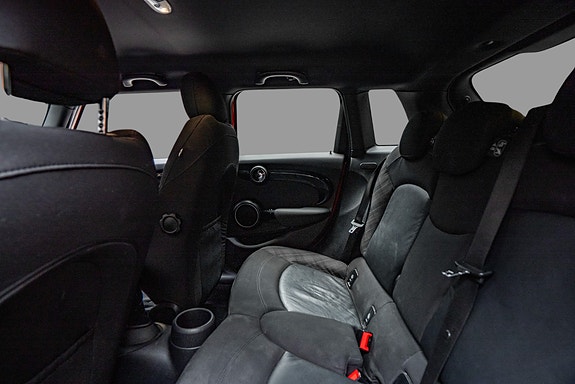 MINI Cooper S 23 of 24