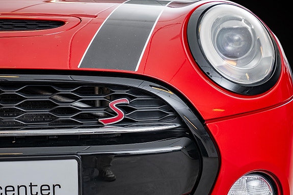MINI Cooper S 3 of 24
